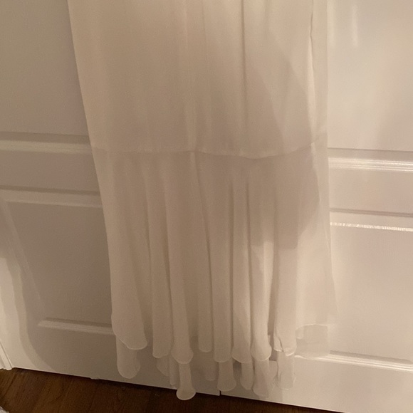 David’s bridal studio white dress. Like new. Worn once - Picture 4 of 7